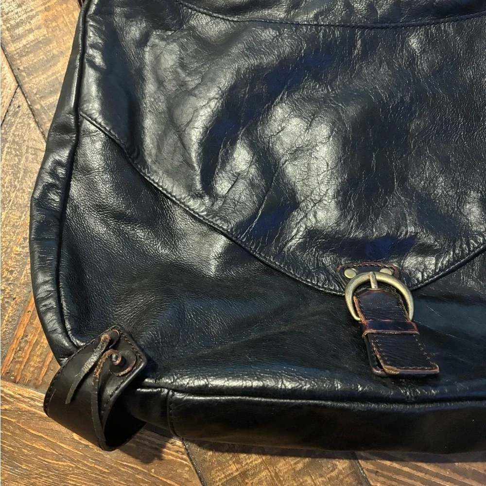 Hype Black Leather Hobo Bag with Vintage Finish